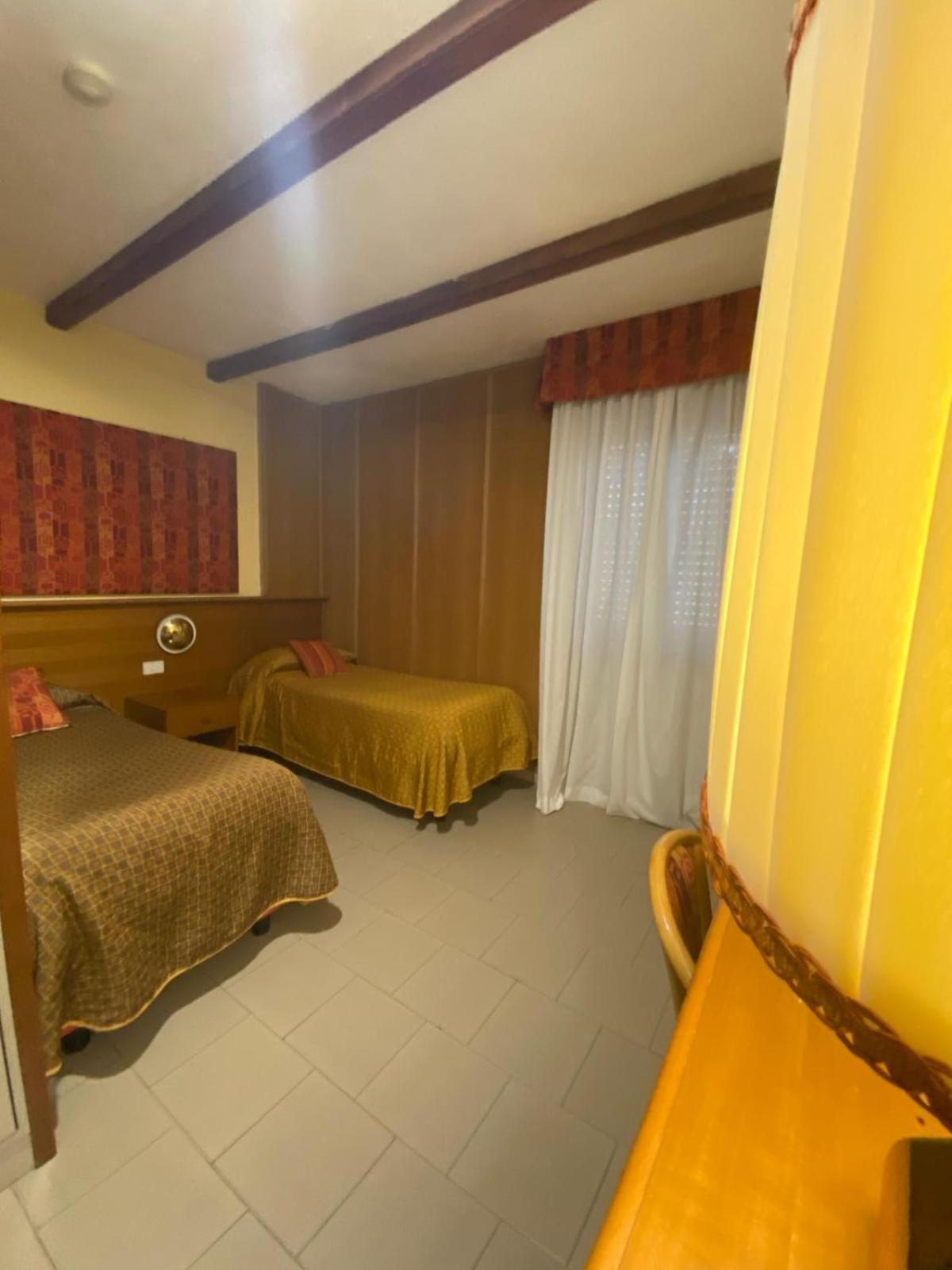 Hotel Sila カミリアテッロ・シラーノ エクステリア 写真