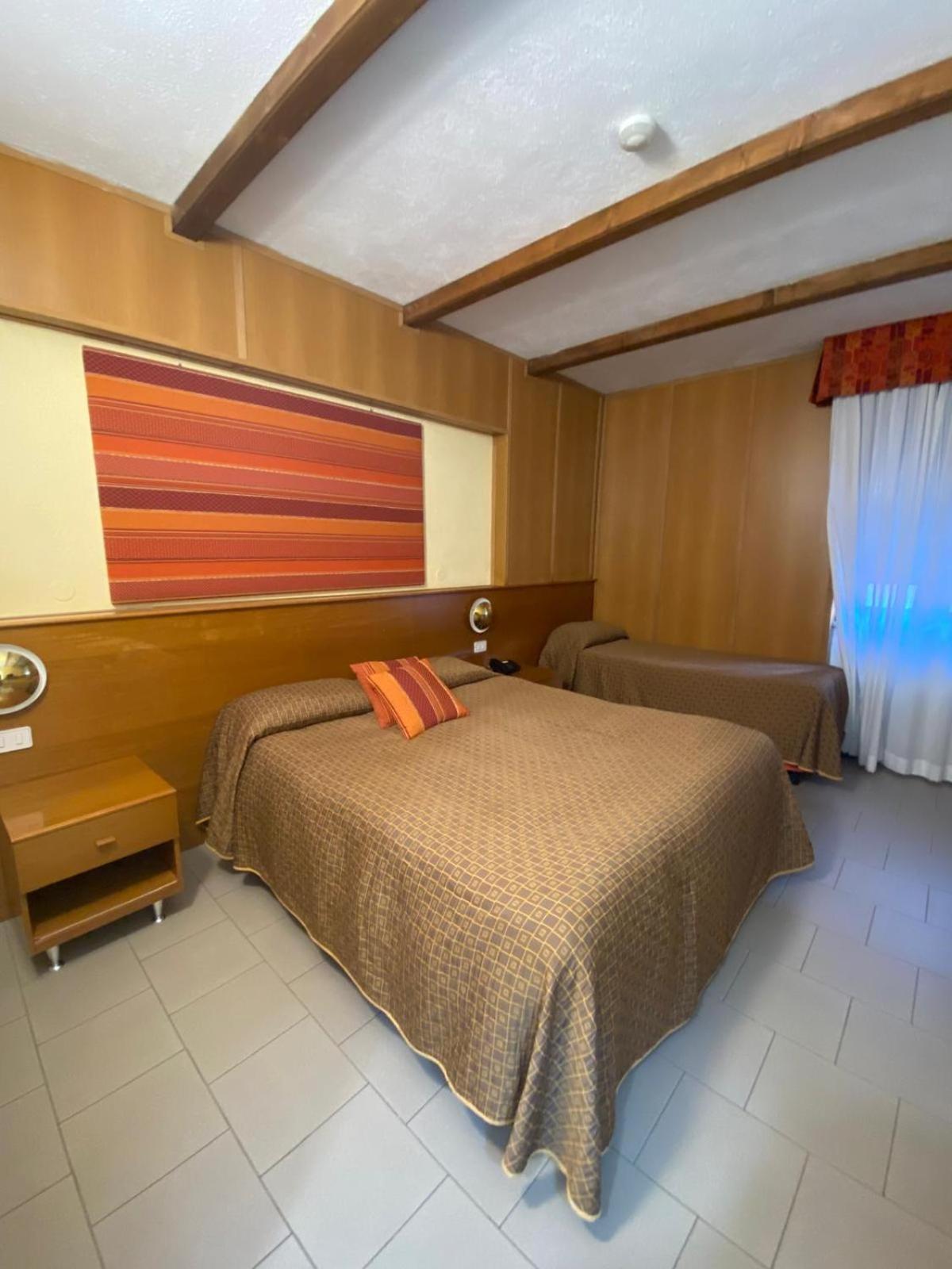 Hotel Sila カミリアテッロ・シラーノ エクステリア 写真